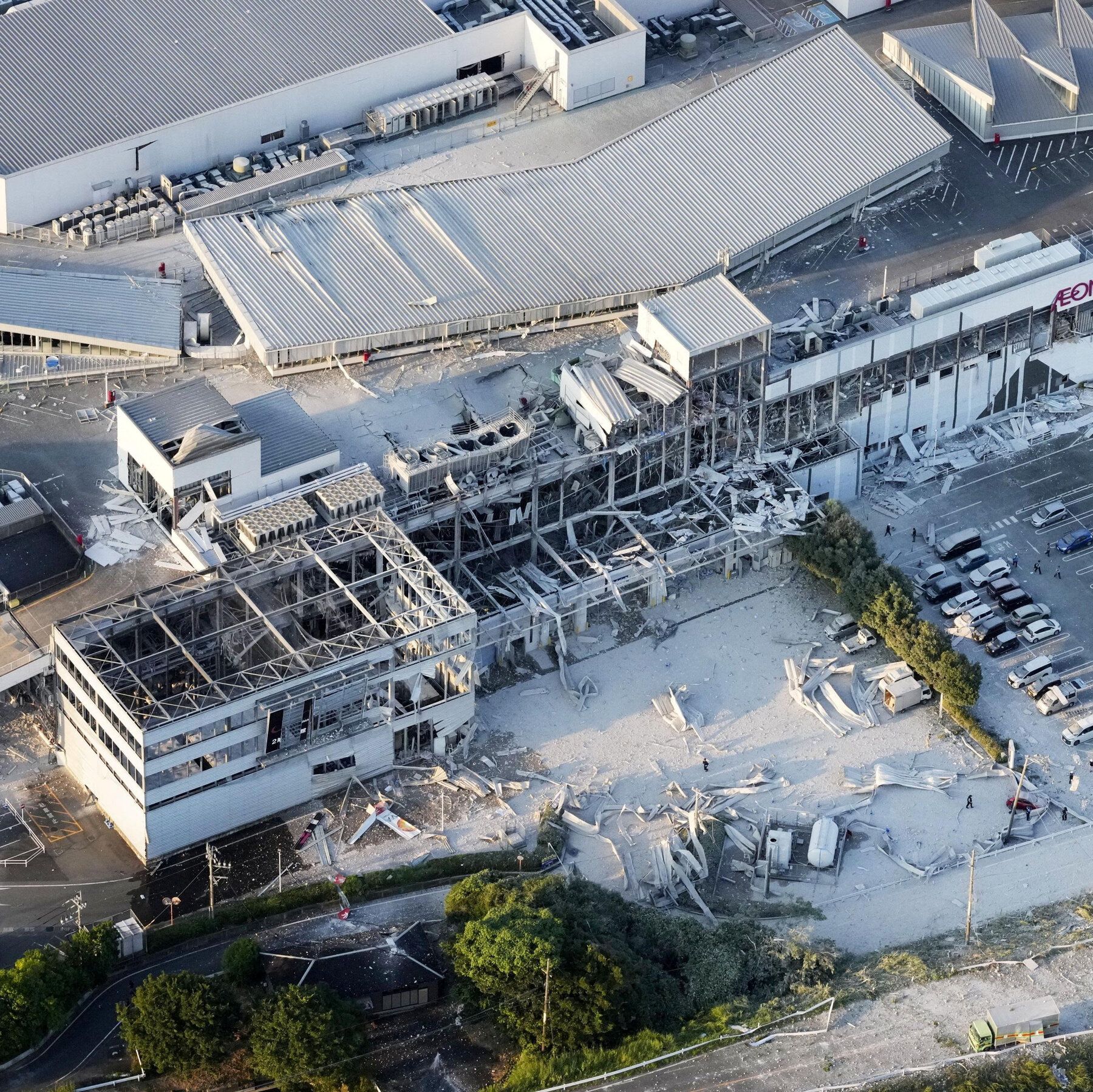 A shopping center after an earthquake in Kashima Town, Kumamoto Prefecture, Japan, on Tuesday. - nytimes.com