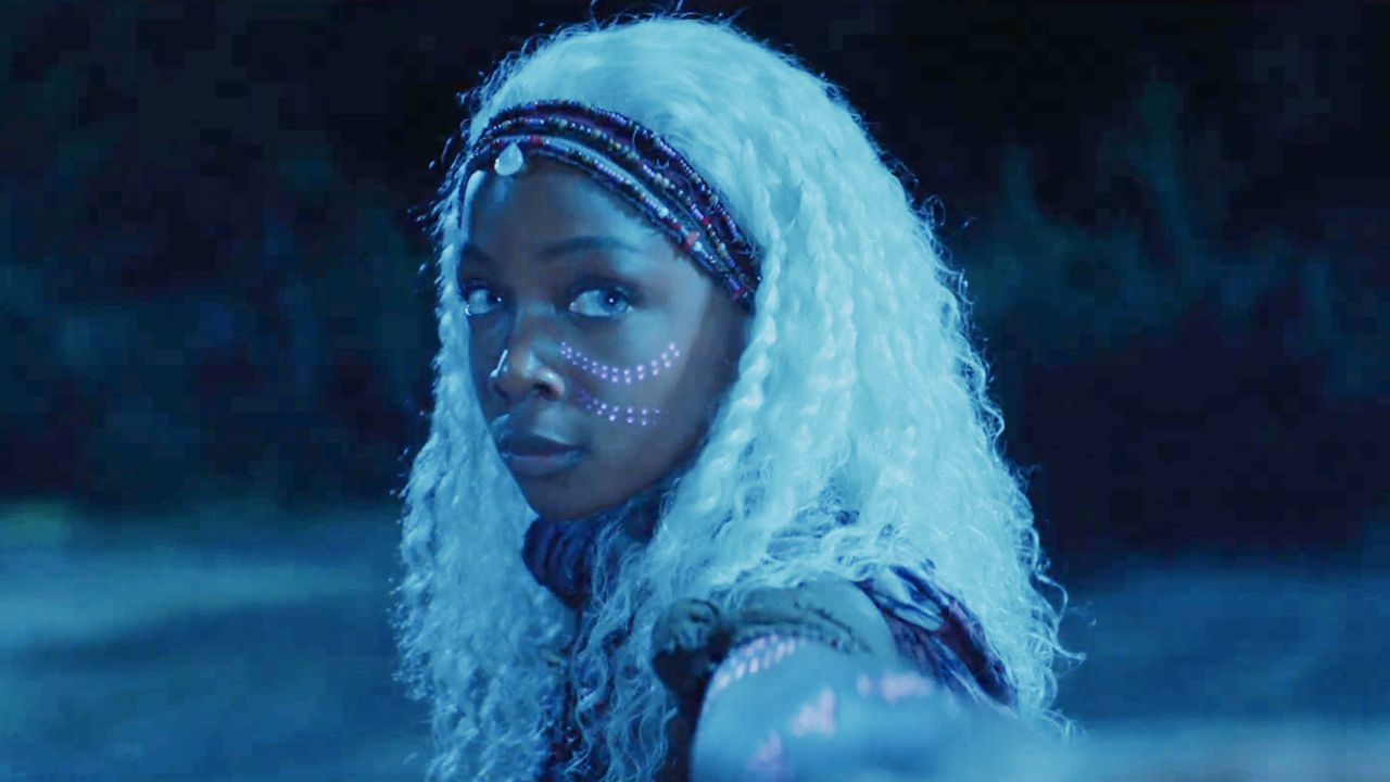 Zélie, played by Thuso Mbedu, in “Children of Blood and Bone.” - cinemablend.com