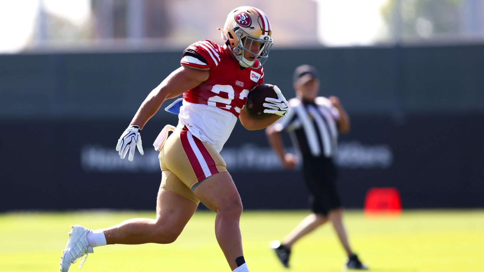 San Francisco 49ers running back Christian McCaffrey during training camp at SAP Performance Facility on Aug. 6, 2026. - Sergio Estrada-Imagn Images